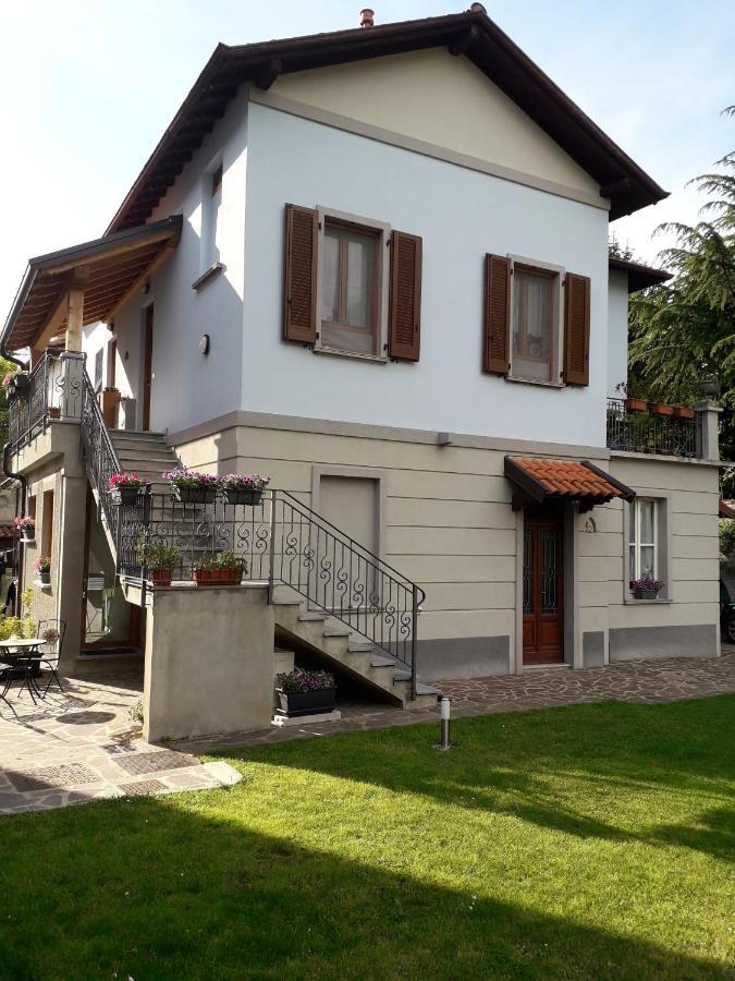 Готель Casa Liberty Манделло-дель-Ларіо Екстер'єр фото